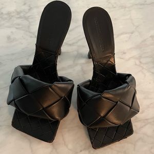 Bottega Veneta Black Intrecciato Lido Heels